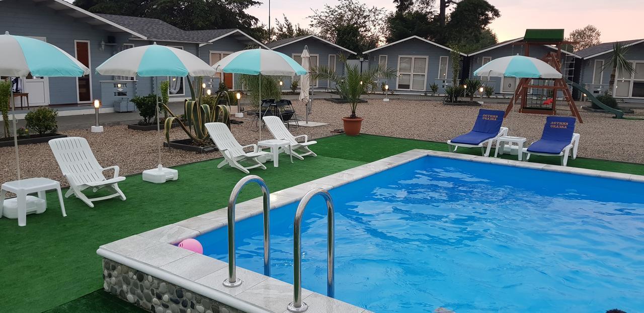 Hotel Letnjaya Skazka Alakhadzi Zewnętrze zdjęcie